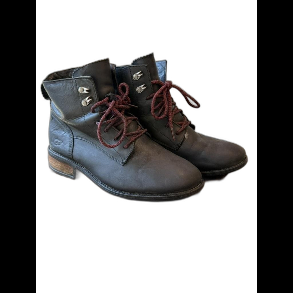 UGG Denhali Women's Size 10 Black Leather Sheepskin Shearling Lace Up Boots